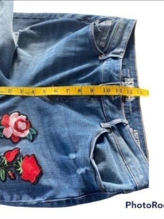 Rewash Juniors High Rise Skinny Jeans - Blue Floral Embroidery (Size 13/31) - Picture 9 of 9